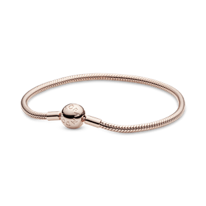 Brazalete Cadena de Serpiente con Broche Pandora Moments en Recubrimiento en Oro Rosa de 14K