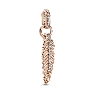 Charm Colgante Pluma Reluciente Recubrimiento en Oro Rosa de 14K
