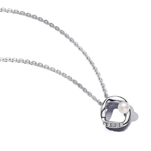 Collar Círculo Forma Orgánica en Pavé y Perla Cultivada de Agua Dulce Plata