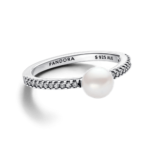 Anillo Perla Cultivada de Agua Dulce Tratada y Pavé