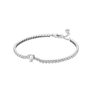 Brazalete en Plata de Ley Corazón Brillante Plata
