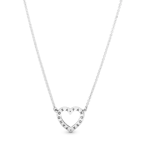 Collar Corazón Abierto Resplandeciente